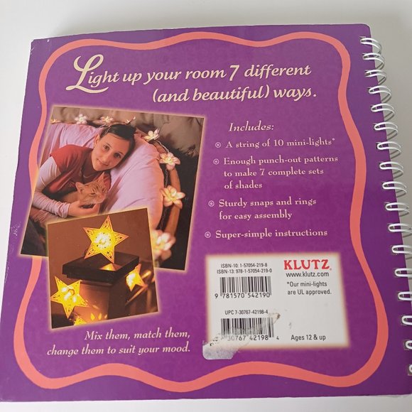 Vintage DIY Room Lanterns by KLUTZ from 2000's unpacked - Picture 8 of 10